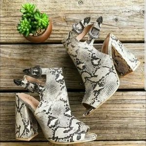 Snakeskin Peep Toe Heels